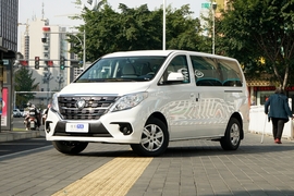 2024款东风风行菱智PLUS