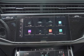 2024款奥迪Q8