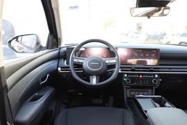 2025款现代途胜L