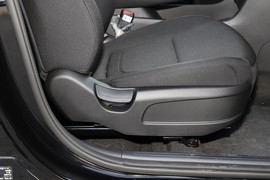 2025款现代途胜L