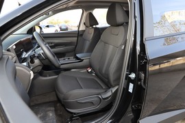 2025款现代途胜L