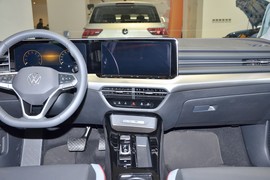 2025款大众凌渡L