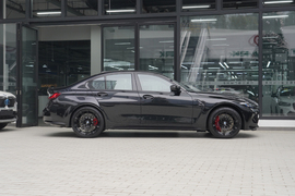 2024款宝马M3四门轿车