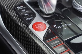 2024款宝马M3四门轿车