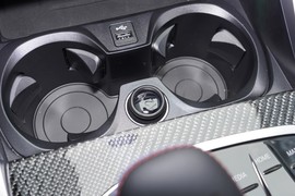 2024款宝马M3四门轿车