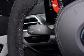 2024款宝马M3四门轿车