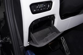 2024款宝马M3四门轿车