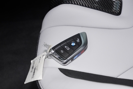 2024款宝马M3四门轿车