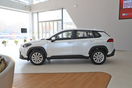 2024款丰田锋兰达混动