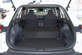 2024款丰田锋兰达混动