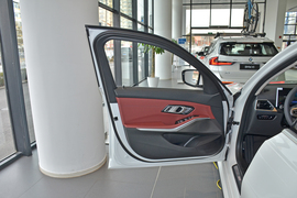 2025款宝马i3