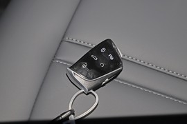 2025款东风风神皓极