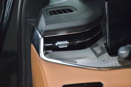 2024款领克09新能源