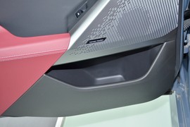 2025款宝马530Li