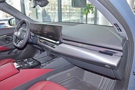 2025款宝马530Li