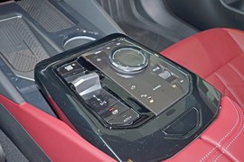 2025款宝马530Li