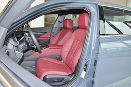 2025款宝马530Li