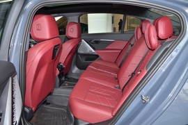 2025款宝马530Li