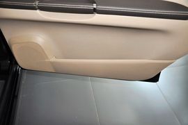 2014款奔驰R320