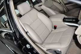 2014款奔驰R320