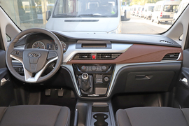 2025款江淮瑞风M3