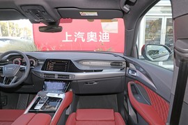 2024款奥迪Q6