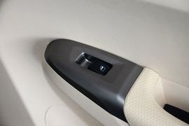 2014款海马M3