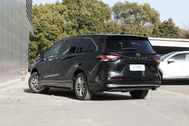 2024款丰田赛那SIENNA