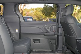 2024款丰田赛那SIENNA