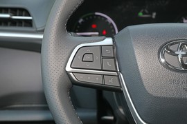 2024款丰田赛那SIENNA