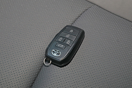 2024款丰田赛那SIENNA