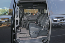 2024款丰田赛那SIENNA