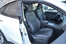 2025款特斯拉Model