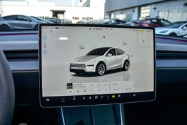 2025款特斯拉Model