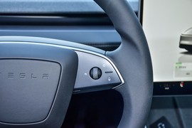 2025款特斯拉Model