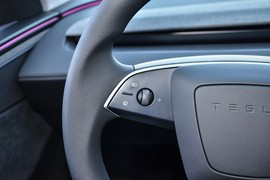 2025款特斯拉Model