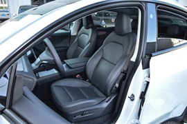 2025款特斯拉Model