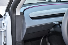 2025款特斯拉Model