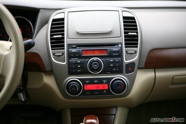 2009款轩逸1.6XE舒适型AT试驾