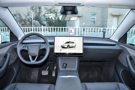 2025款特斯拉Model