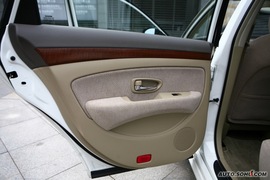 2009款轩逸1.6XE舒适型AT试驾