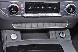 2025款奥迪Q5L