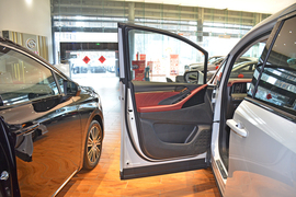 2025款广汽传祺E9