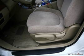 2009款轩逸1.6XE舒适型AT试驾