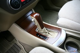 2009款轩逸1.6XE舒适型AT试驾
