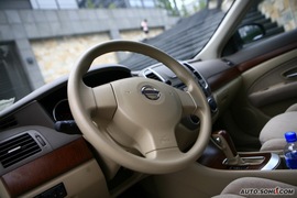 2009款轩逸1.6XE舒适型AT试驾
