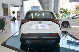 2025款丰田铂智4X