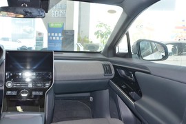 2025款丰田铂智4X