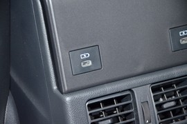 2025款丰田铂智4X