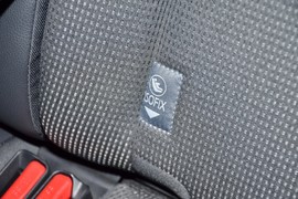 2025款丰田铂智4X